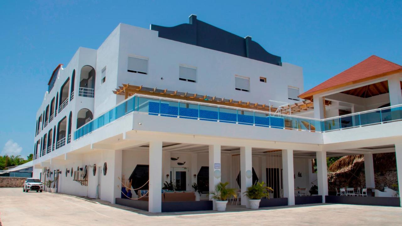 פונטה קאנה Hotel Capriccio Mare Y Restaurante מראה חיצוני תמונה