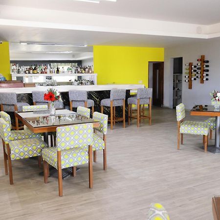 פונטה קאנה Hotel Capriccio Mare Y Restaurante מראה חיצוני תמונה