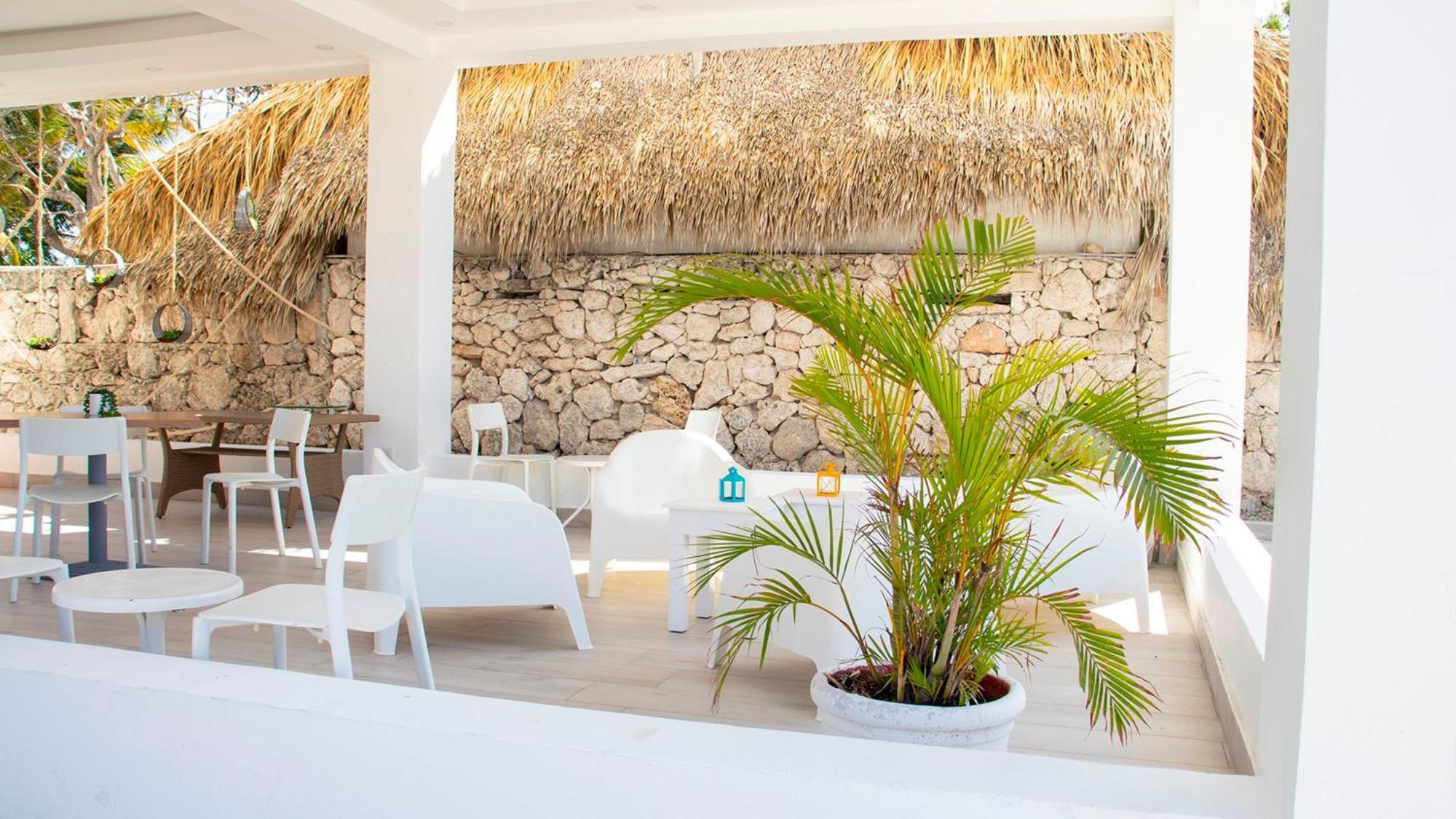 פונטה קאנה Hotel Capriccio Mare Y Restaurante מראה חיצוני תמונה